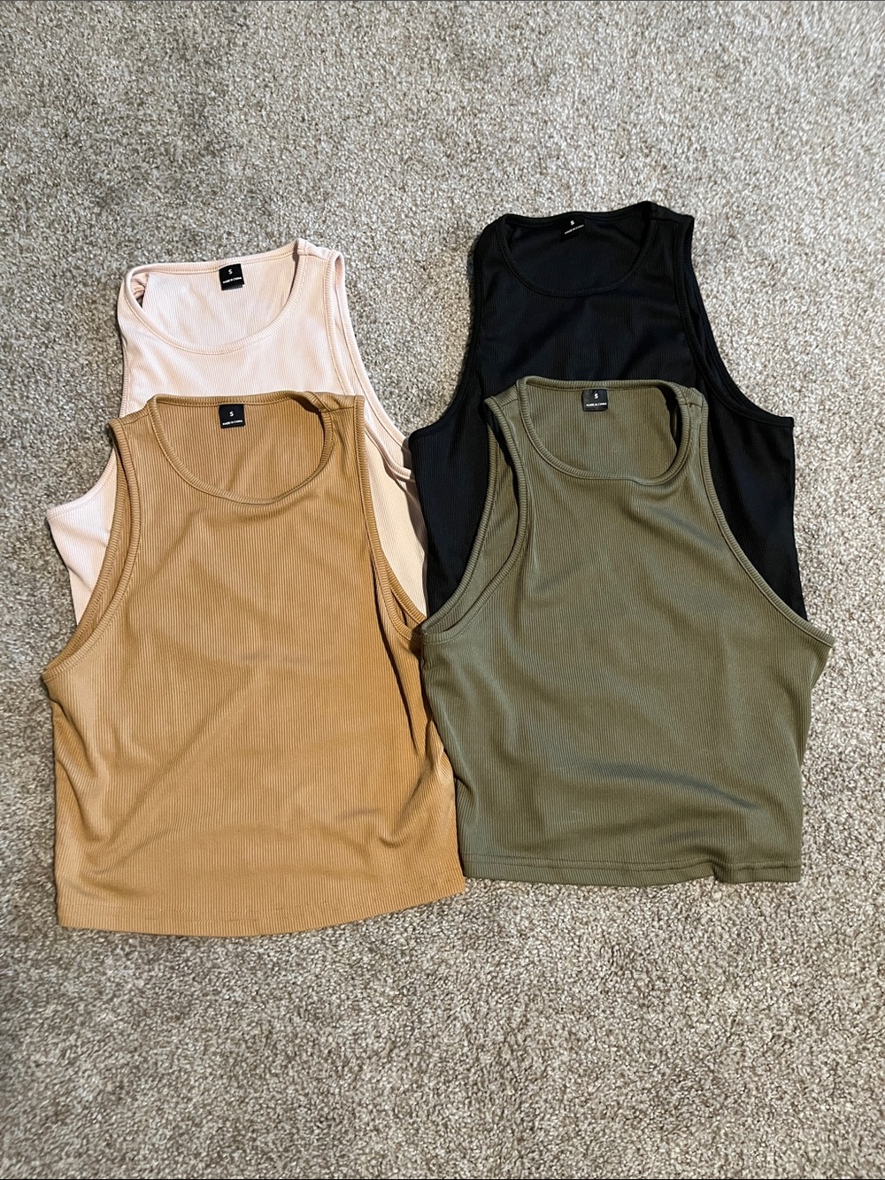 SHEIN 4 pack Ribbed Scoop Cropped Tank Tops - Black, Olive, Camel, Beige